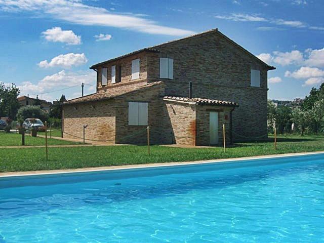 Casale Papa Country Village Лорето Экстерьер фото