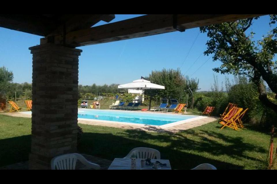 Casale Papa Country Village Лорето Экстерьер фото